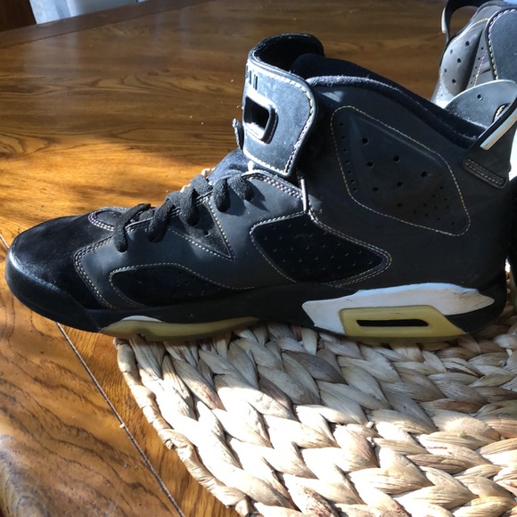 Air Jordan men sneakers - Picture 2 of 5